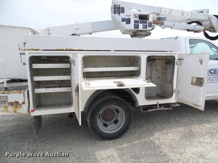 image for item DF7196 2012 Dodge Ram 5500 bucket truck
