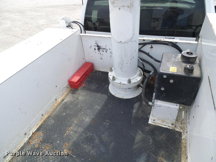 image for item DF7196 2012 Dodge Ram 5500 bucket truck