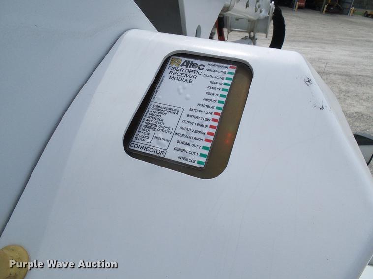 image for item DF7196 2012 Dodge Ram 5500 bucket truck