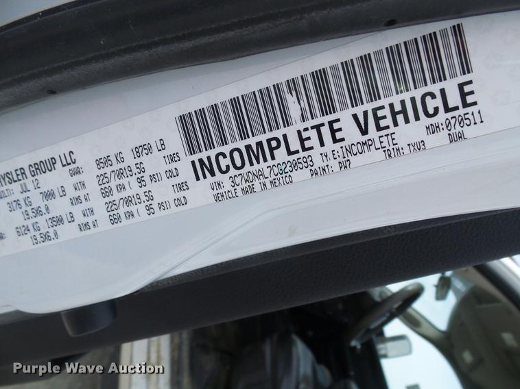 image for item DF7196 2012 Dodge Ram 5500 bucket truck