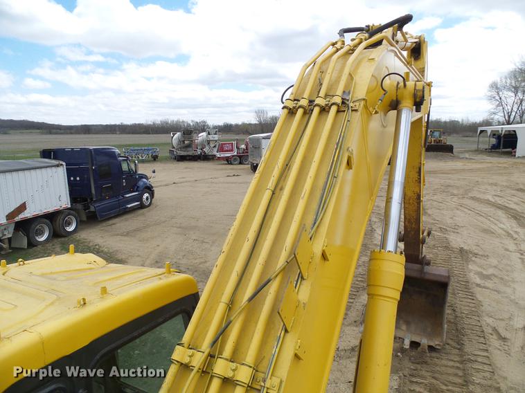 image for item DF7204 1997 Komatsu PC300LC excavator