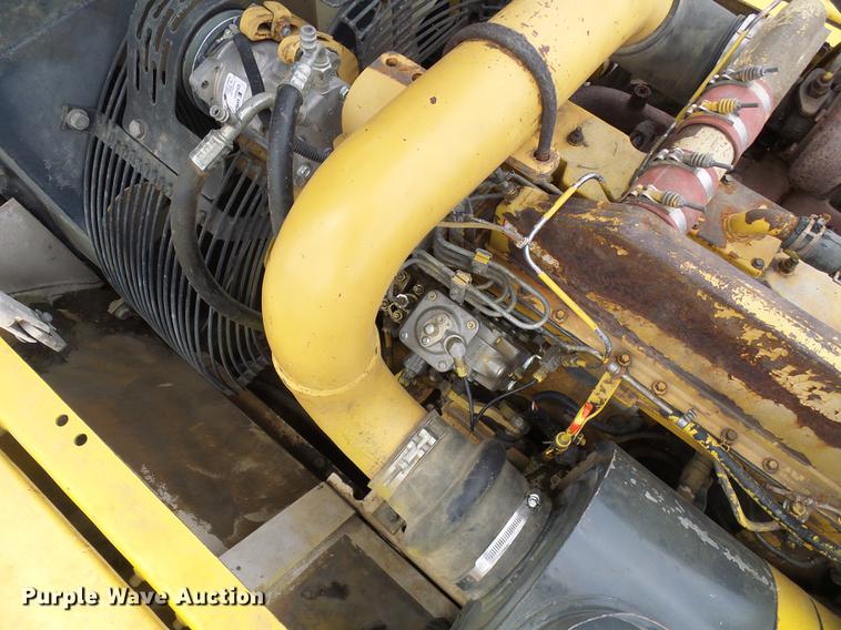 image for item DF7204 1997 Komatsu PC300LC excavator