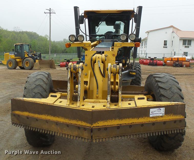 image for item DF7219 2007 John Deere 770D motor grader