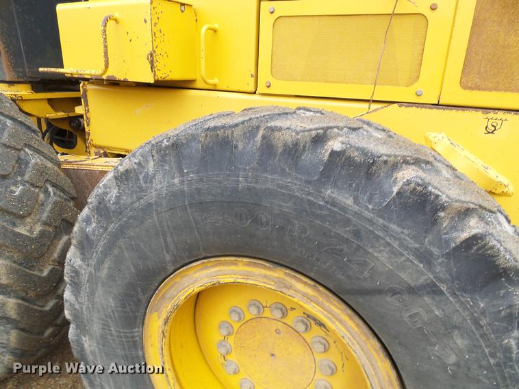 image for item DF7219 2007 John Deere 770D motor grader