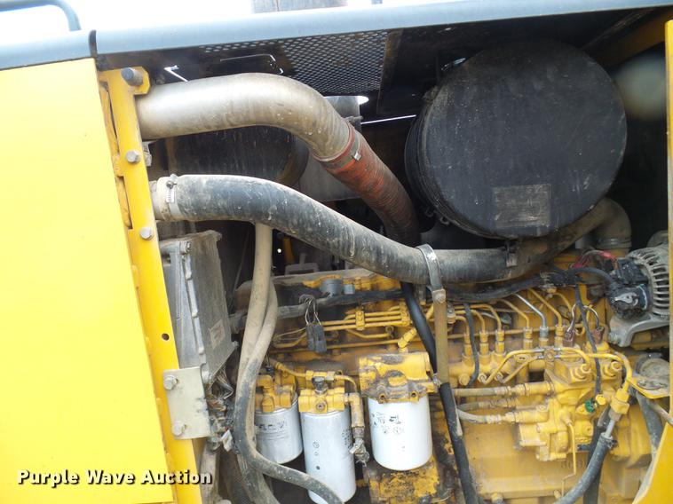 image for item DF7219 2007 John Deere 770D motor grader