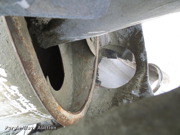 image for item DF7222 2001 Sterling L-Line ready mix truck