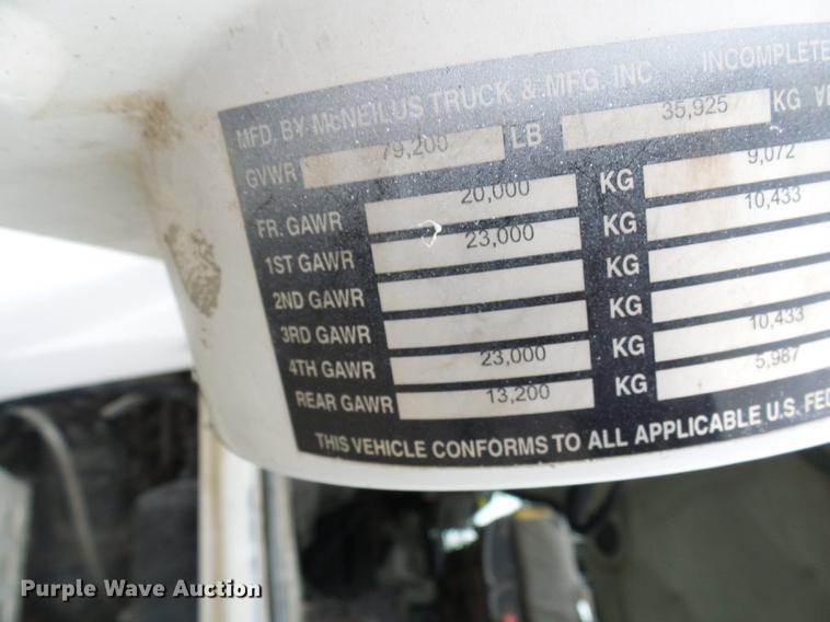 image for item DF7222 2001 Sterling L-Line ready mix truck