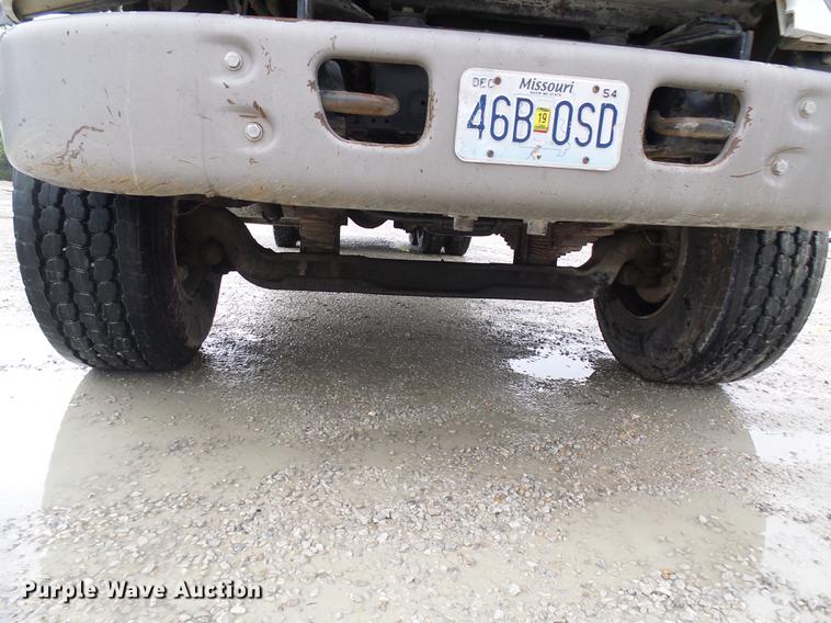 image for item DF7223 2004 Sterling LT8513 ready mix truck