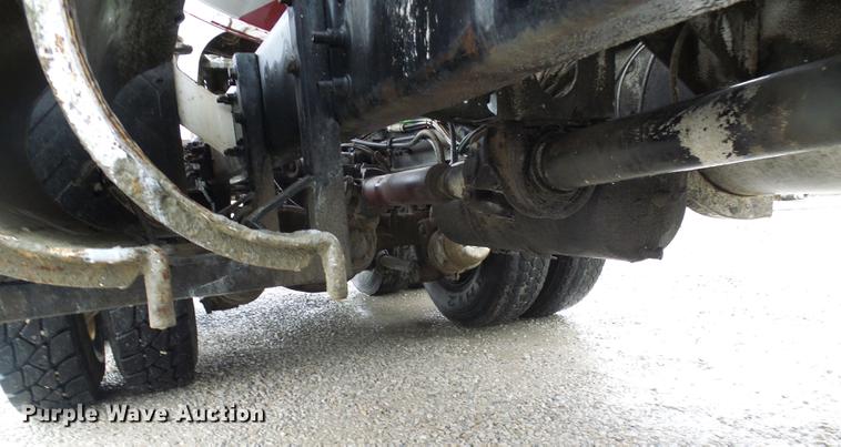 image for item DF7223 2004 Sterling LT8513 ready mix truck