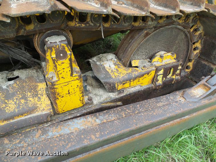image for item DF7225 1973 Caterpillar D7F dozer