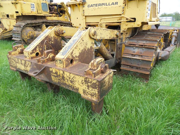 image for item DF7225 1973 Caterpillar D7F dozer