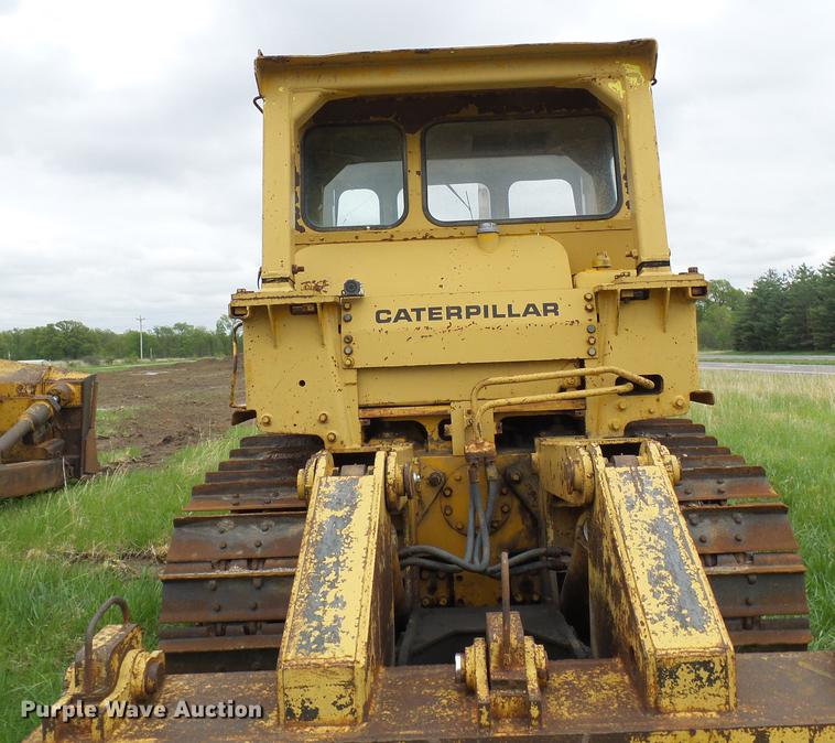 image for item DF7225 1973 Caterpillar D7F dozer