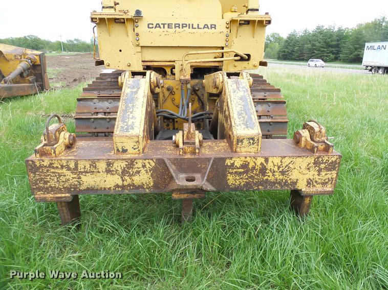 image for item DF7225 1973 Caterpillar D7F dozer