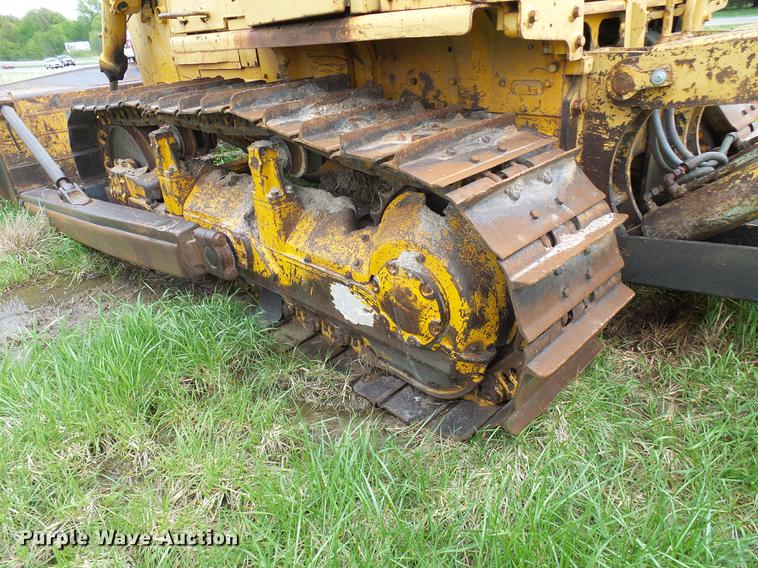 image for item DF7225 1973 Caterpillar D7F dozer