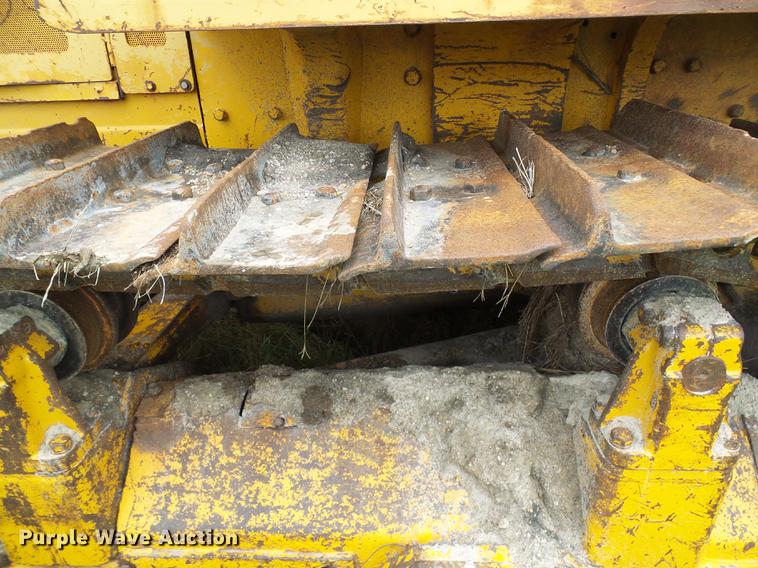 image for item DF7225 1973 Caterpillar D7F dozer