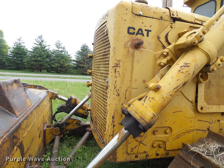 image for item DF7225 1973 Caterpillar D7F dozer