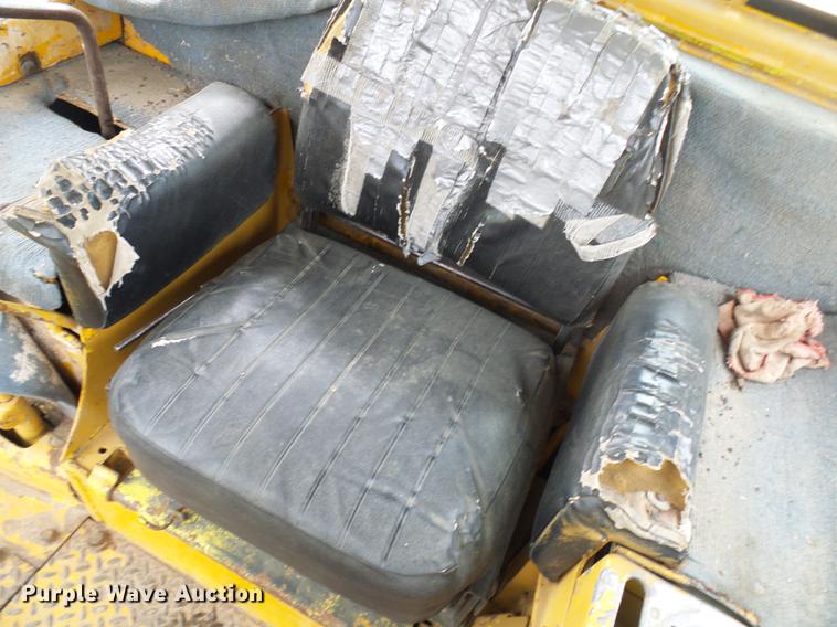 image for item DF7225 1973 Caterpillar D7F dozer