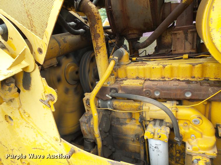 image for item DF7225 1973 Caterpillar D7F dozer