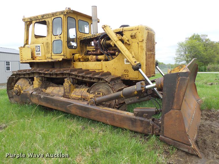image for item DF7226 1969 Caterpillar D9G dozer