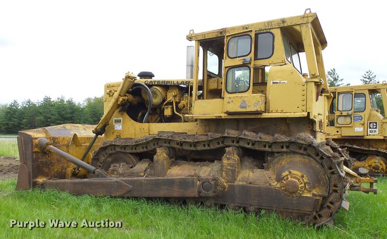 image for item DF7226 1969 Caterpillar D9G dozer