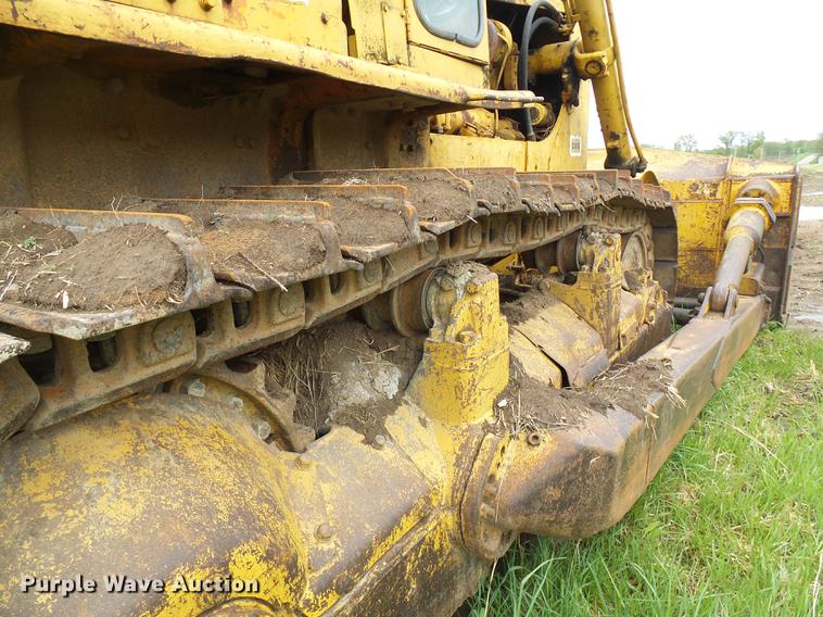 image for item DF7226 1969 Caterpillar D9G dozer