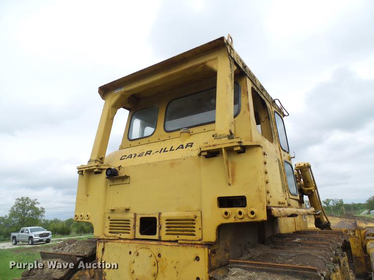 image for item DF7226 1969 Caterpillar D9G dozer