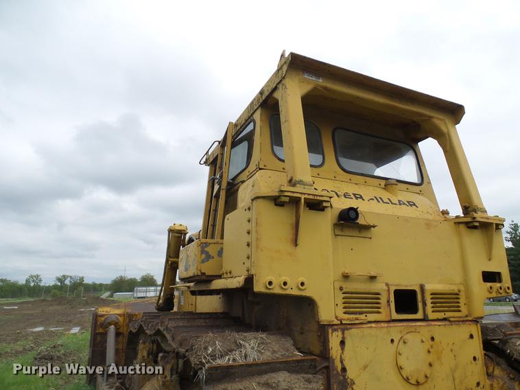 image for item DF7226 1969 Caterpillar D9G dozer