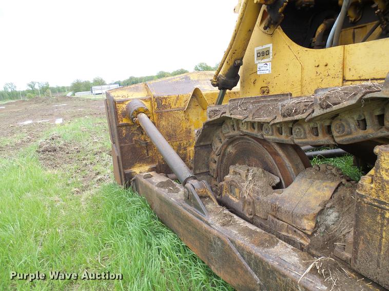 image for item DF7226 1969 Caterpillar D9G dozer