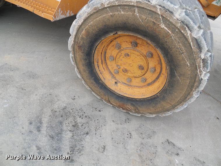 image for item DF7231 2007 Case 590 Super M backhoe