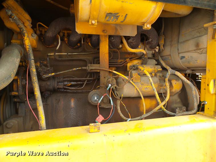 image for item DF7237 John Deere 670A motor grader