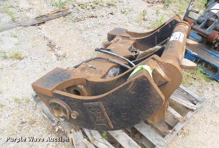 image for item DF7245 Caterpillar 966H/972H quick attach