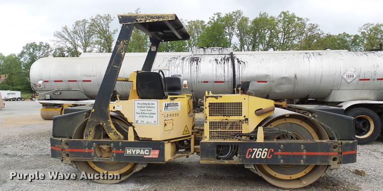 image for item DF7250 Hypac C766C vibratory double drum roller