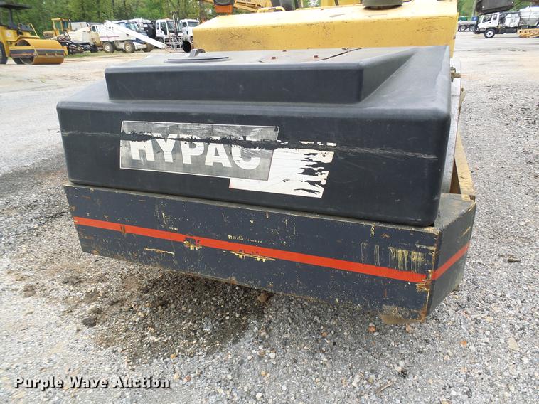 image for item DF7250 Hypac C766C vibratory double drum roller