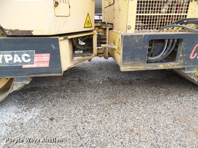 image for item DF7250 Hypac C766C vibratory double drum roller