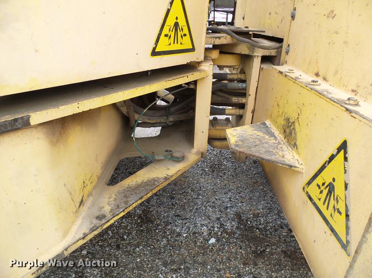 image for item DF7250 Hypac C766C vibratory double drum roller