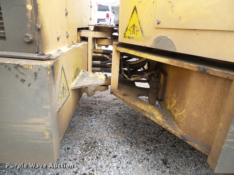 image for item DF7250 Hypac C766C vibratory double drum roller