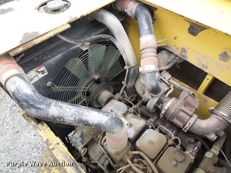 image for item DF7250 Hypac C766C vibratory double drum roller