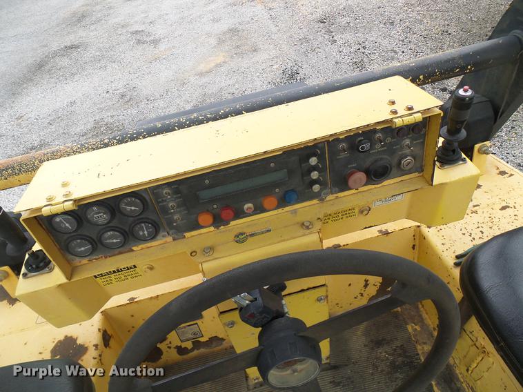 image for item DF7250 Hypac C766C vibratory double drum roller