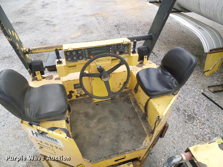 image for item DF7250 Hypac C766C vibratory double drum roller