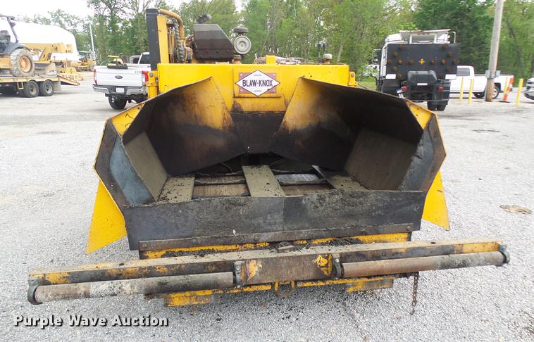 image for item DF7256 2001 Blaw Knox PF545 paver