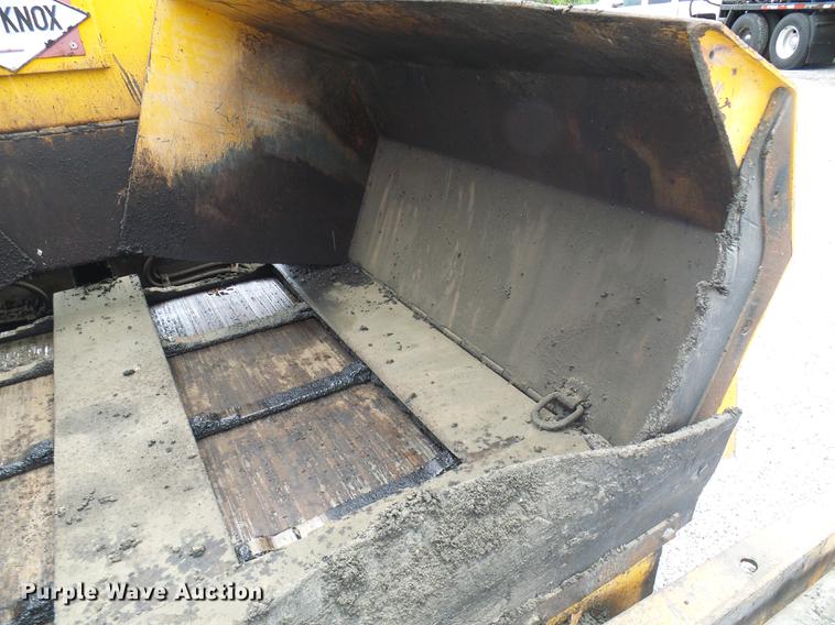 image for item DF7256 2001 Blaw Knox PF545 paver