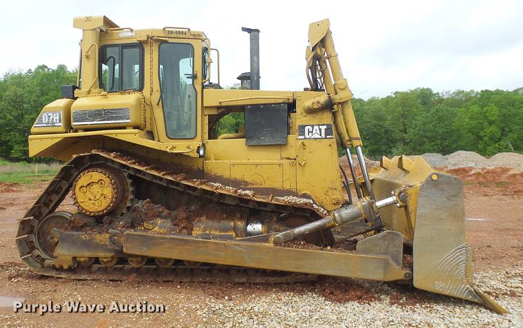 image for item DF7263 1993 Caterpillar D7H Series II dozer