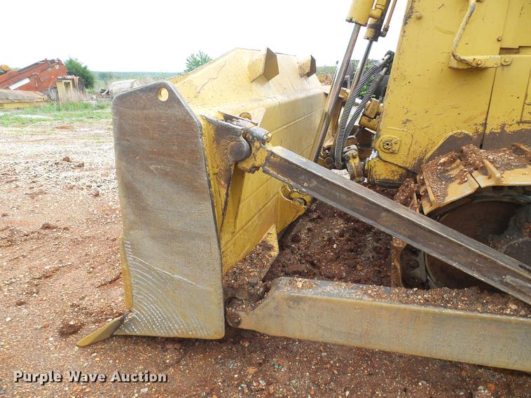 image for item DF7263 1993 Caterpillar D7H Series II dozer