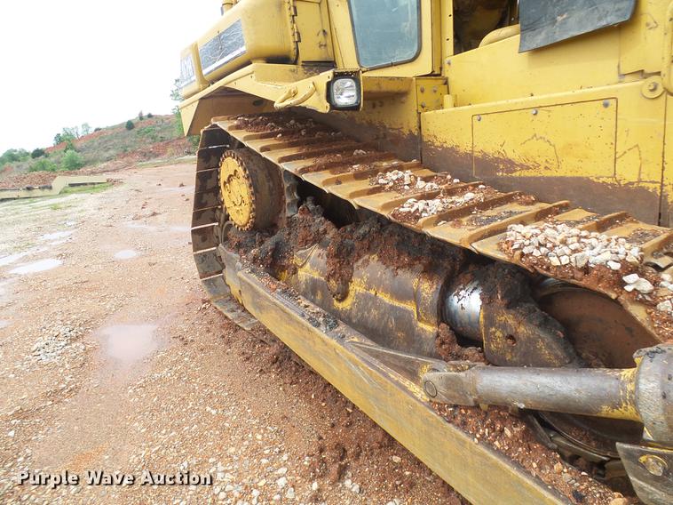 image for item DF7263 1993 Caterpillar D7H Series II dozer