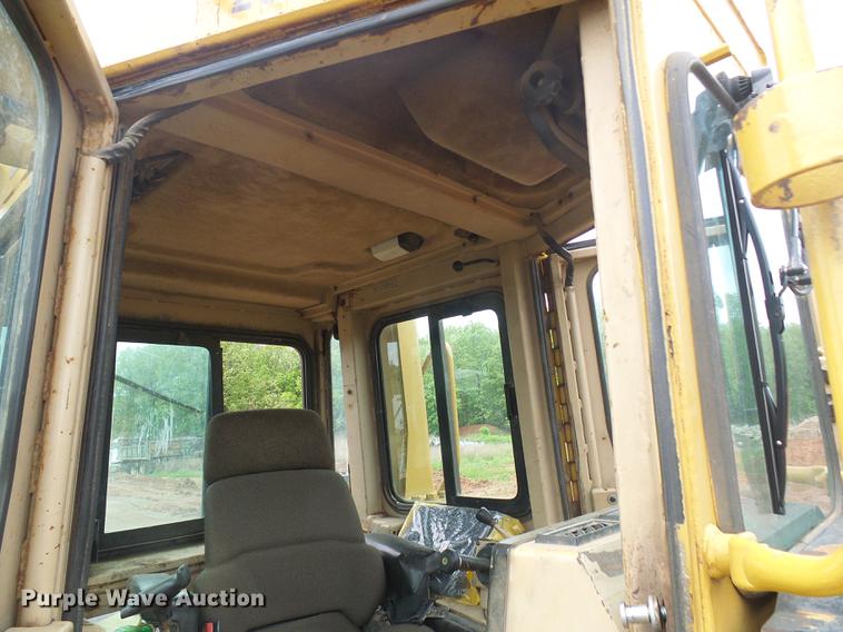 image for item DF7263 1993 Caterpillar D7H Series II dozer