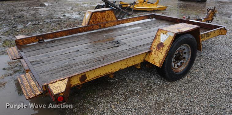 image for item DF7618 1995 Redi Haul tilt deck utility trailer