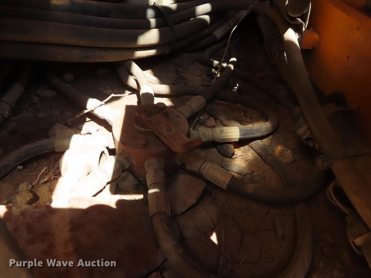 image for item DF7808 2006 Hyundai Robex 210LC-7 excavator