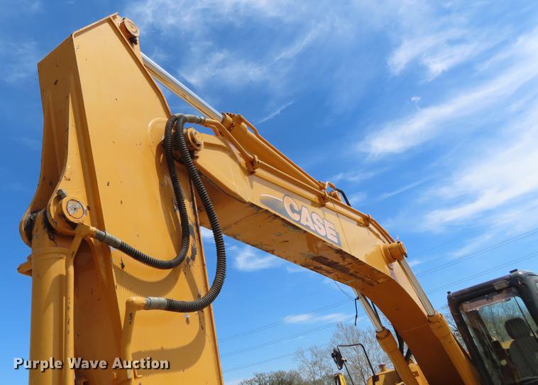 image for item DF7811 2004 Case CX225SR excavator