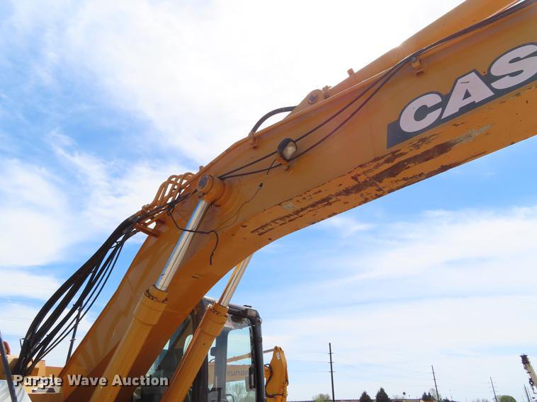 image for item DF7811 2004 Case CX225SR excavator