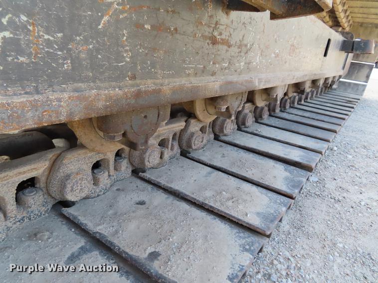 image for item DF7811 2004 Case CX225SR excavator